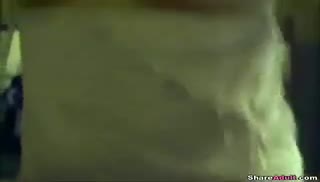 Надрочила парню стояк и залезла на него Screen №4