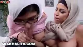 Вместо завтрака телочки захотели белковой диеты Screen №4