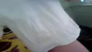 uz xxx Кавказская деваха хвастает попкой в эротичных трусиках