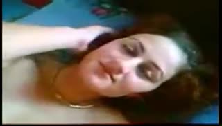 Кавказец прет любовницу перед камерой телефона Screen №1