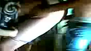 Бодрый кавказец жестко прет свою любовницу стоя Screen №1