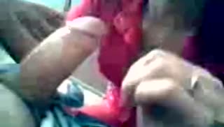 Девка очень старается ради нового айфона Screen №5