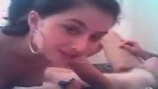 uz xxx Девушки синхронно делают минеты своим парням