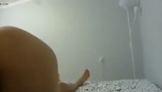 Пока девочка сосед парень лапает ее задницу Screen №7