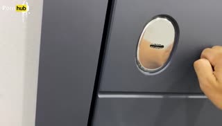 После мастурбации жена захотела поснимать с мужем разврат Screen №3