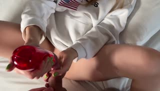 uz xxx Растеребил киску девушки и красиво трахнул