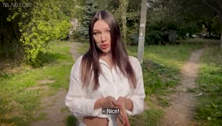 Деваха на прогулке нашла паренька потрахаться Screen №1