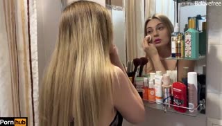 uz xxx Брат зажал роскошную сводную сестру в ванной