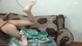 Студентка демонстрирует на камеру свое тело Screen №3