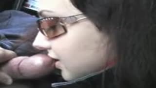 uz xxx Телочка нежно отрабатывает проезд таксисту