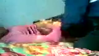 Таджикская пара забыла выключить камеру на телефоне Screen №3