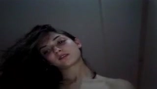 Молодая пара снимает оргию на мобилу Screen №1