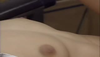 Похотливый доктор соблазнил свою пациентку на приеме Screen №6